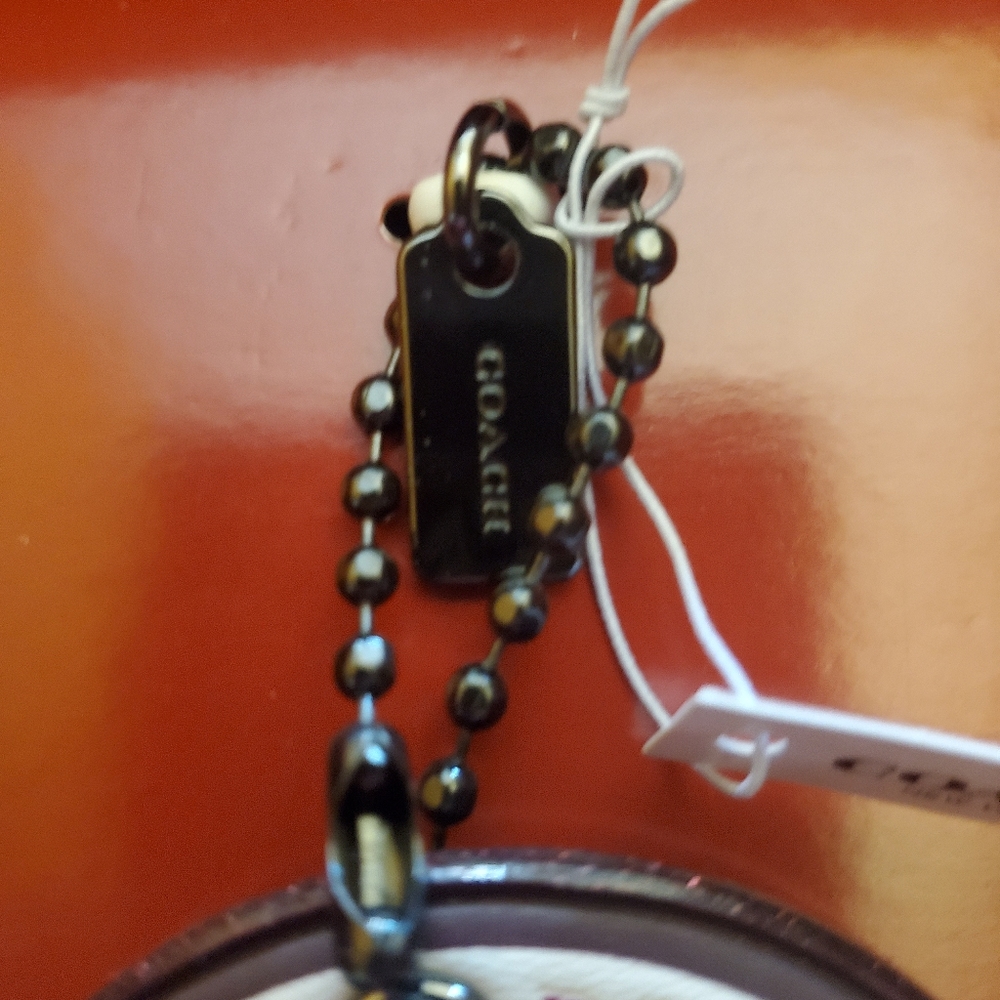 Coach X Disney Hangtag - Picture 2 of 5